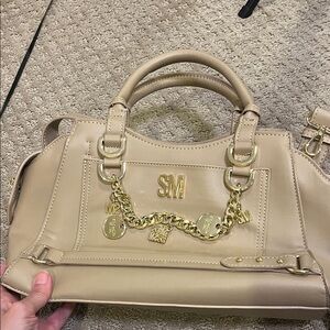 Steve Madden Stylish Tan Handbag with Gold Accents